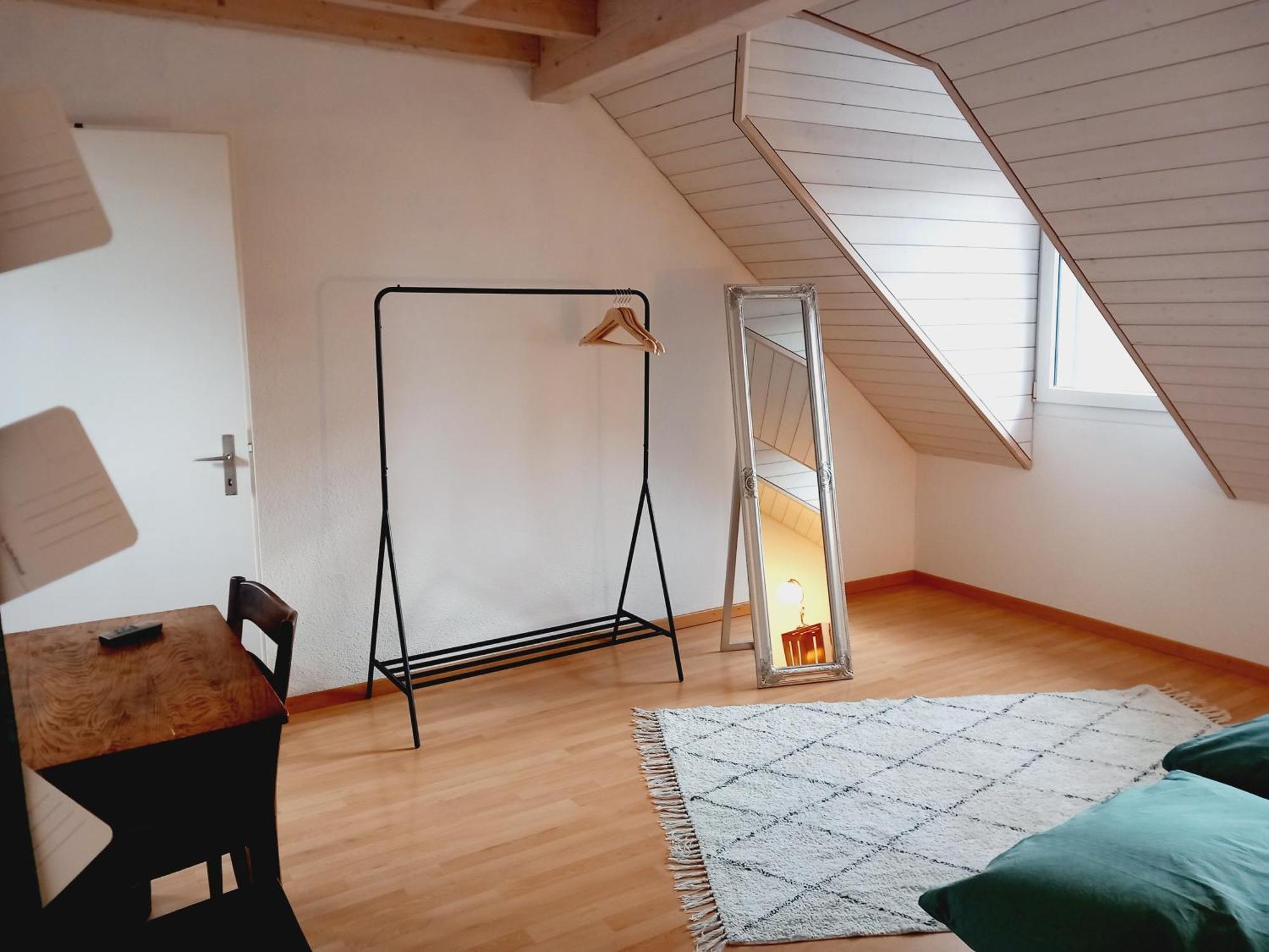 Gemuetliches Zimmer In Muntelier Nahe Am See Lägenhet Exteriör bild